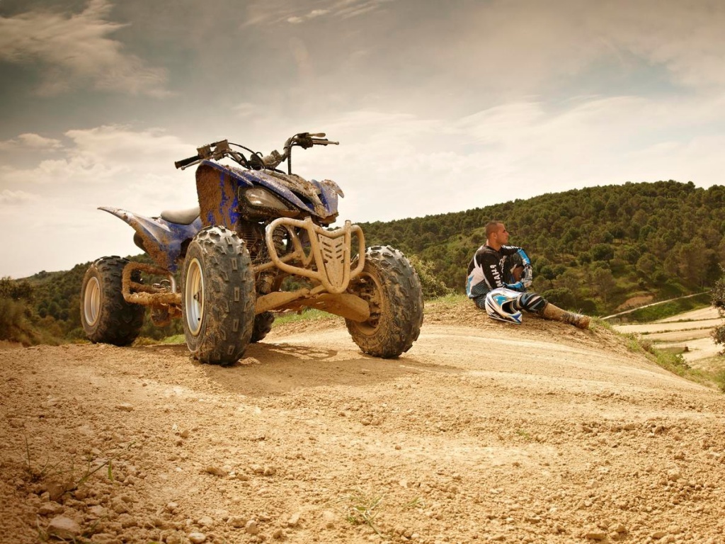 Фото квадроцикла Yamaha YFM250R